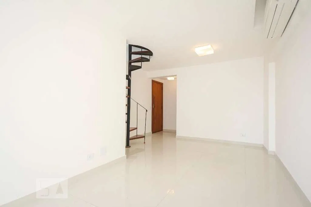197 m² rental coverage with 2 bedrooms and 3 baths — photo 7