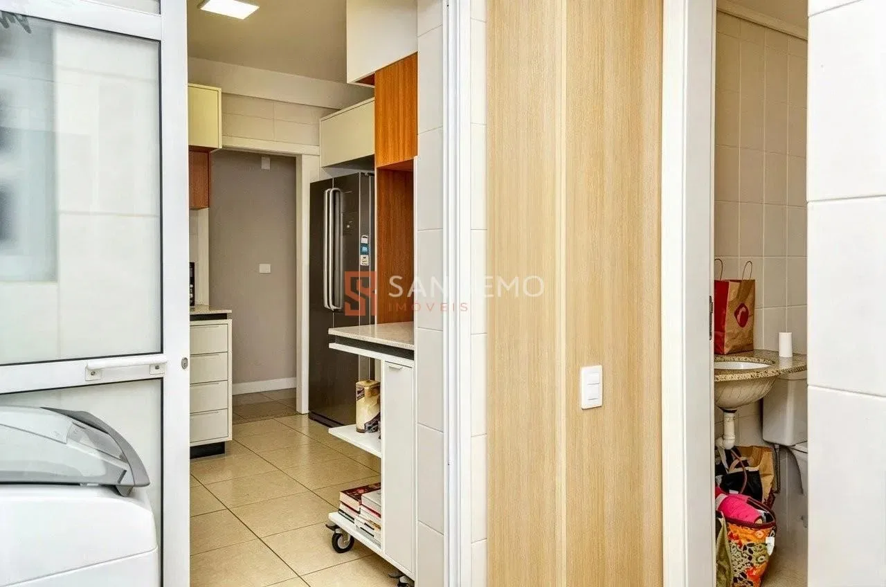 Furnished apartment, 160 m², with a grill on the balcony — photo 4
