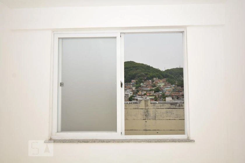 2-bedroom apartment with a mountain view in Rio de Janeiro — photo 39