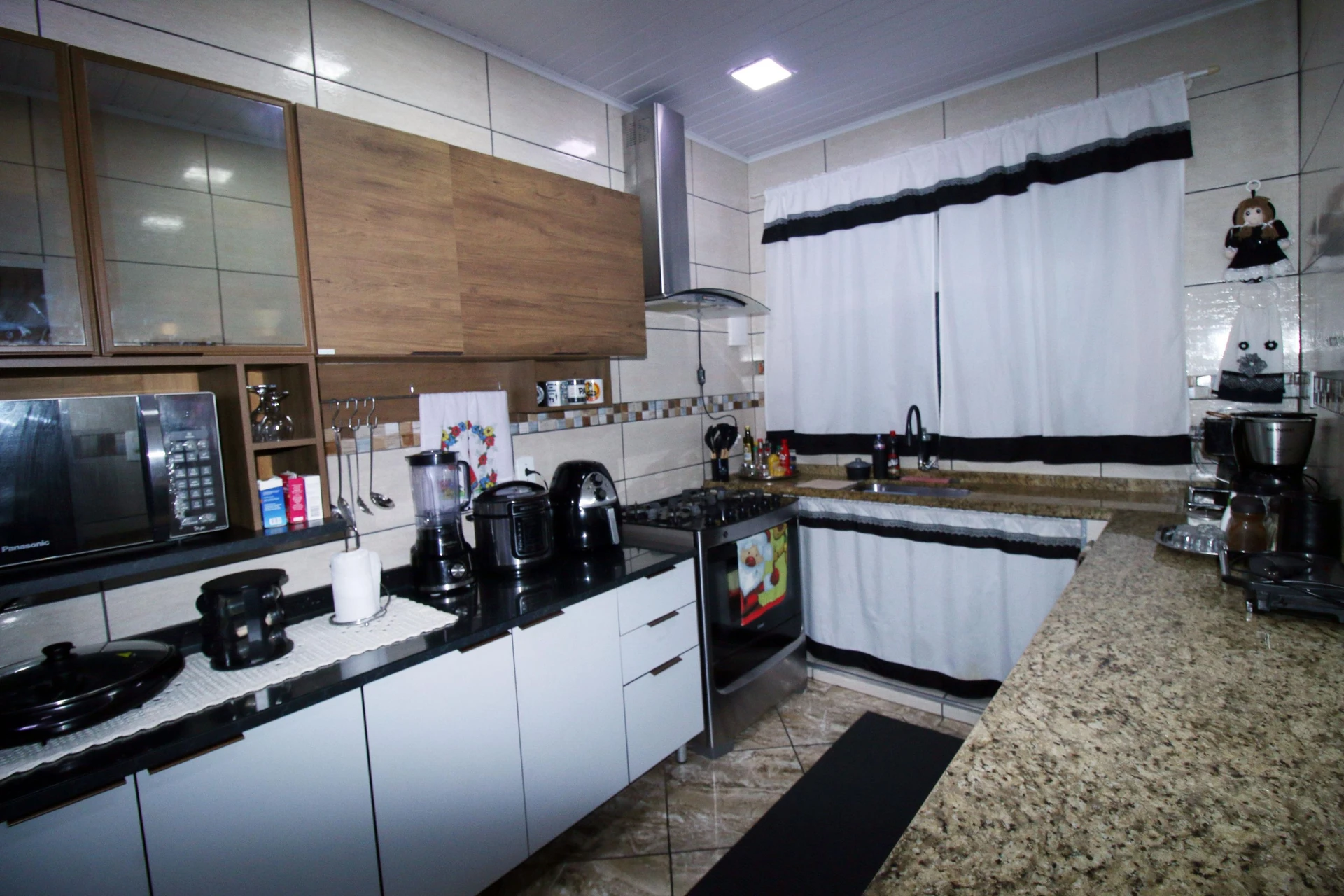 Casa amueblada con 3 dormitorios y jardín privado — photo 2