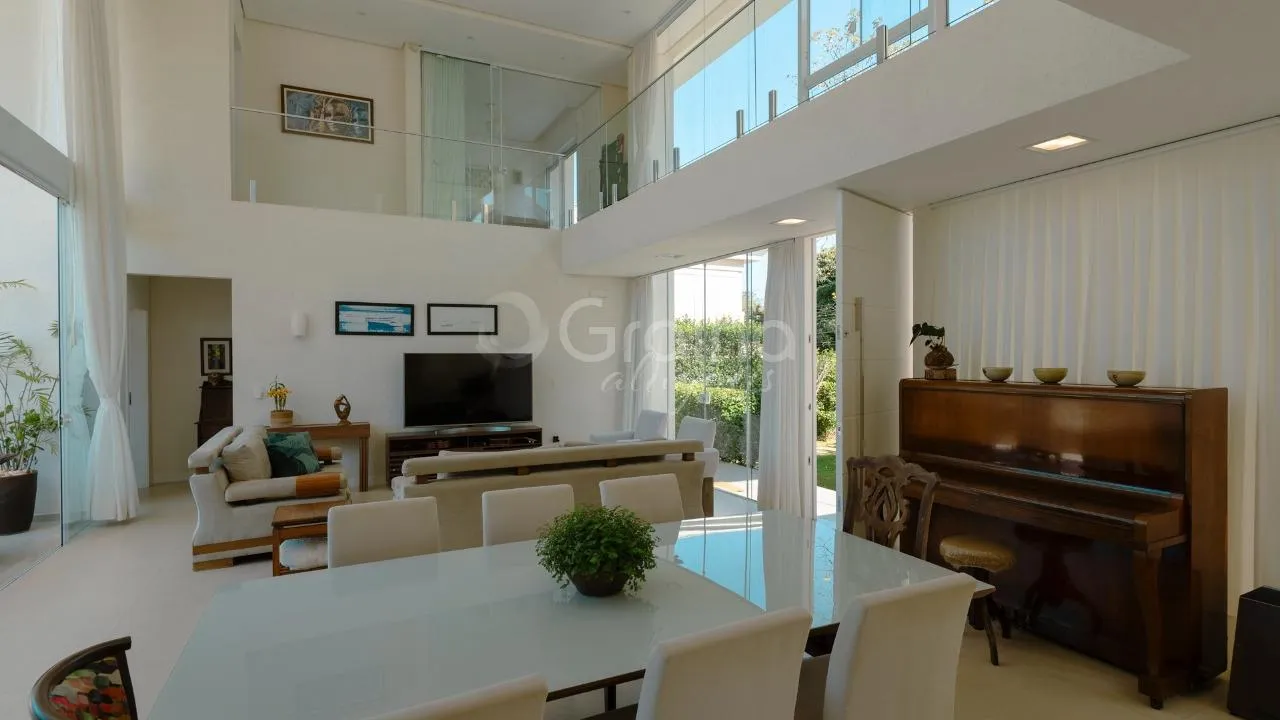 Меблированный дом: 5 спален с ванной и 730 м² — photo 27