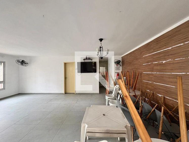 2-bedroom apartment with a washing machine — photo 9