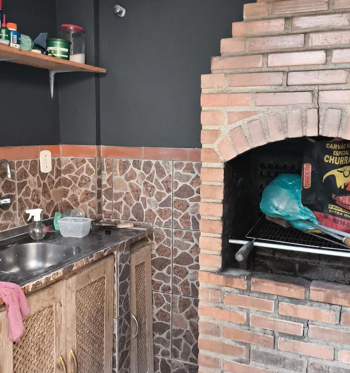 Casa com 4 suítes e 350 m², cozinha com fogão a gás — photo 11