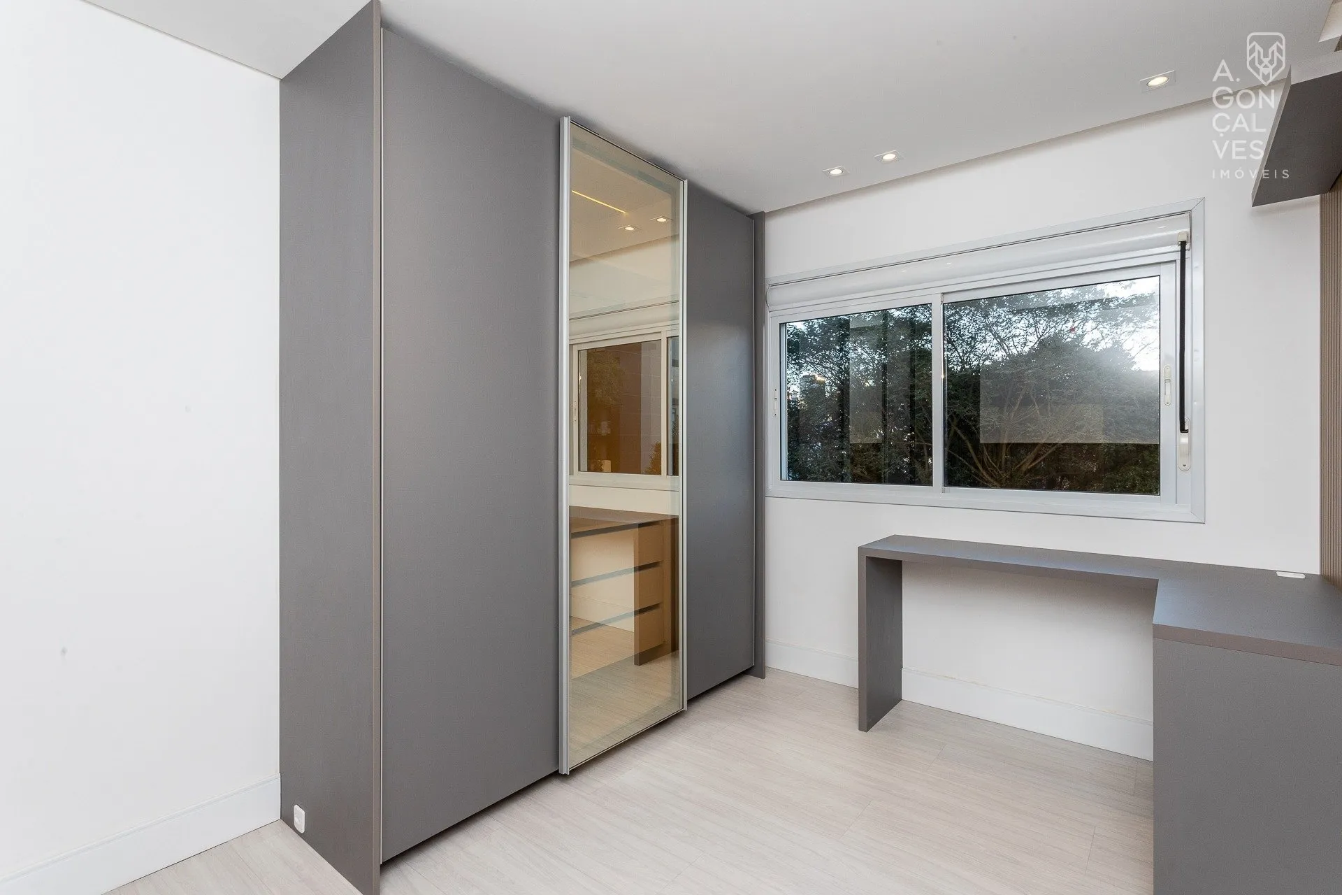 Apartamento com 4 quartos, 3 banheiros e 3 vagas — photo 40