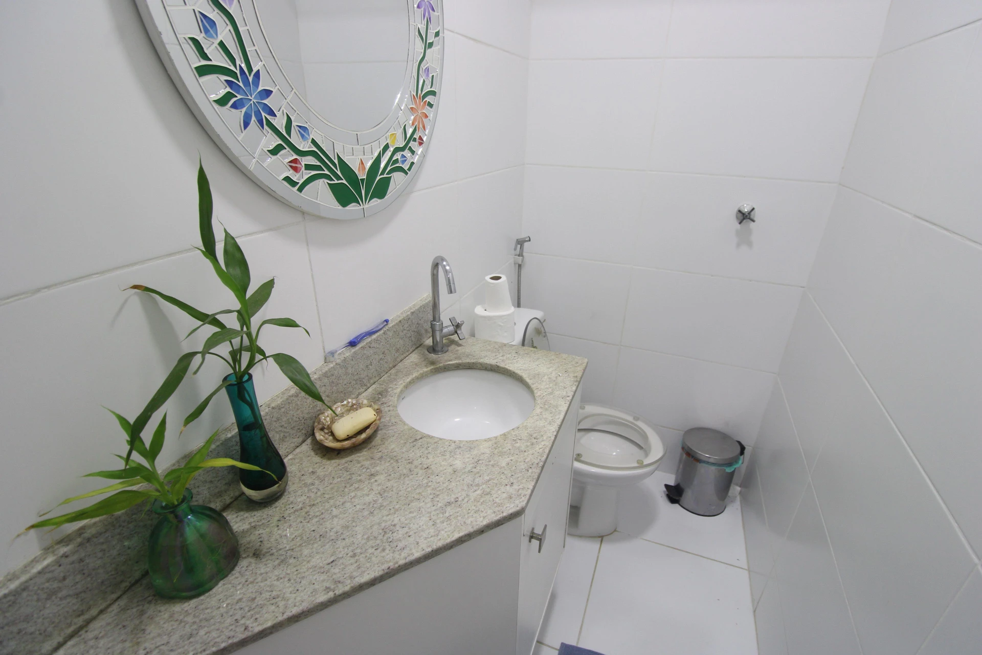 Casa mobiliada com 3 suítes e cozinha aberta com fogão a gás — photo 72