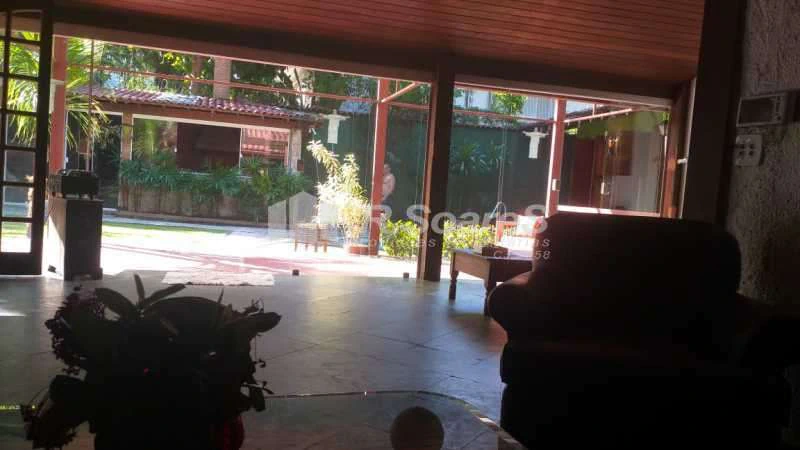 House with 7 bedrooms and a built-in grill balcony — photo 17