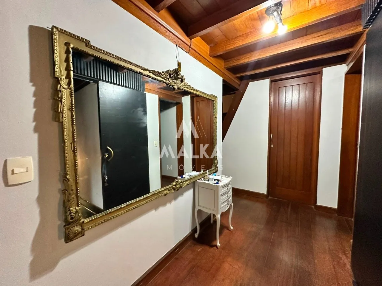 Casa mobiliada com 4 suítes e cozinha aberta a gás — photo 6