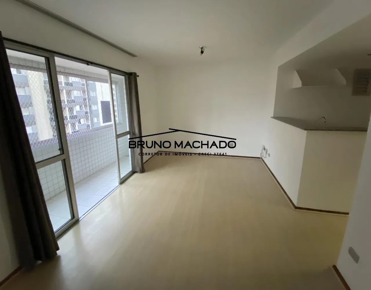 1-bedroom apartment with open kitchen and 44 m² — photo 4