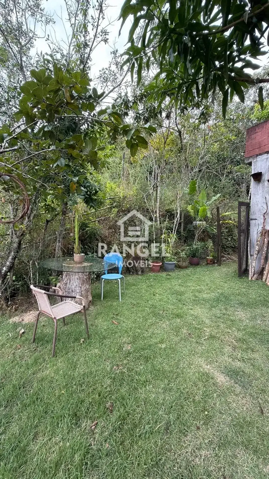 House with a balcony and private garden, 2500 m² — photo 21