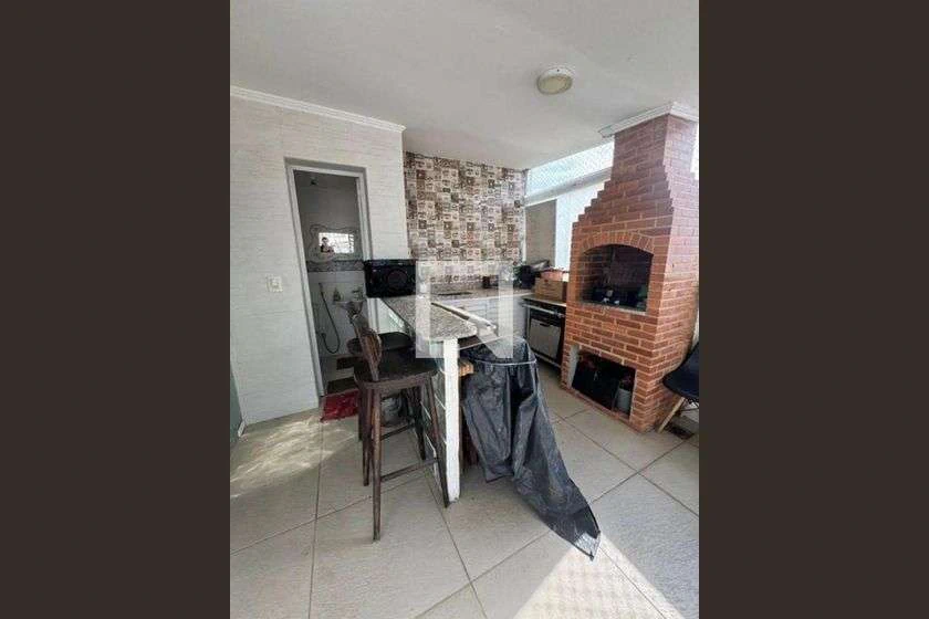 Top-floor rental with 3 bedrooms and 172 m² — photo 7