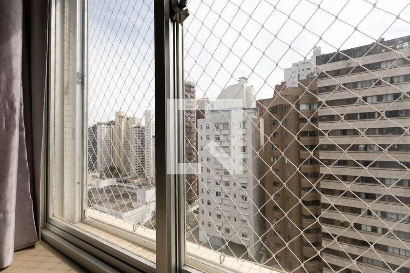 Apartamento de 4 quartos com varanda e 165 m² — photo 33