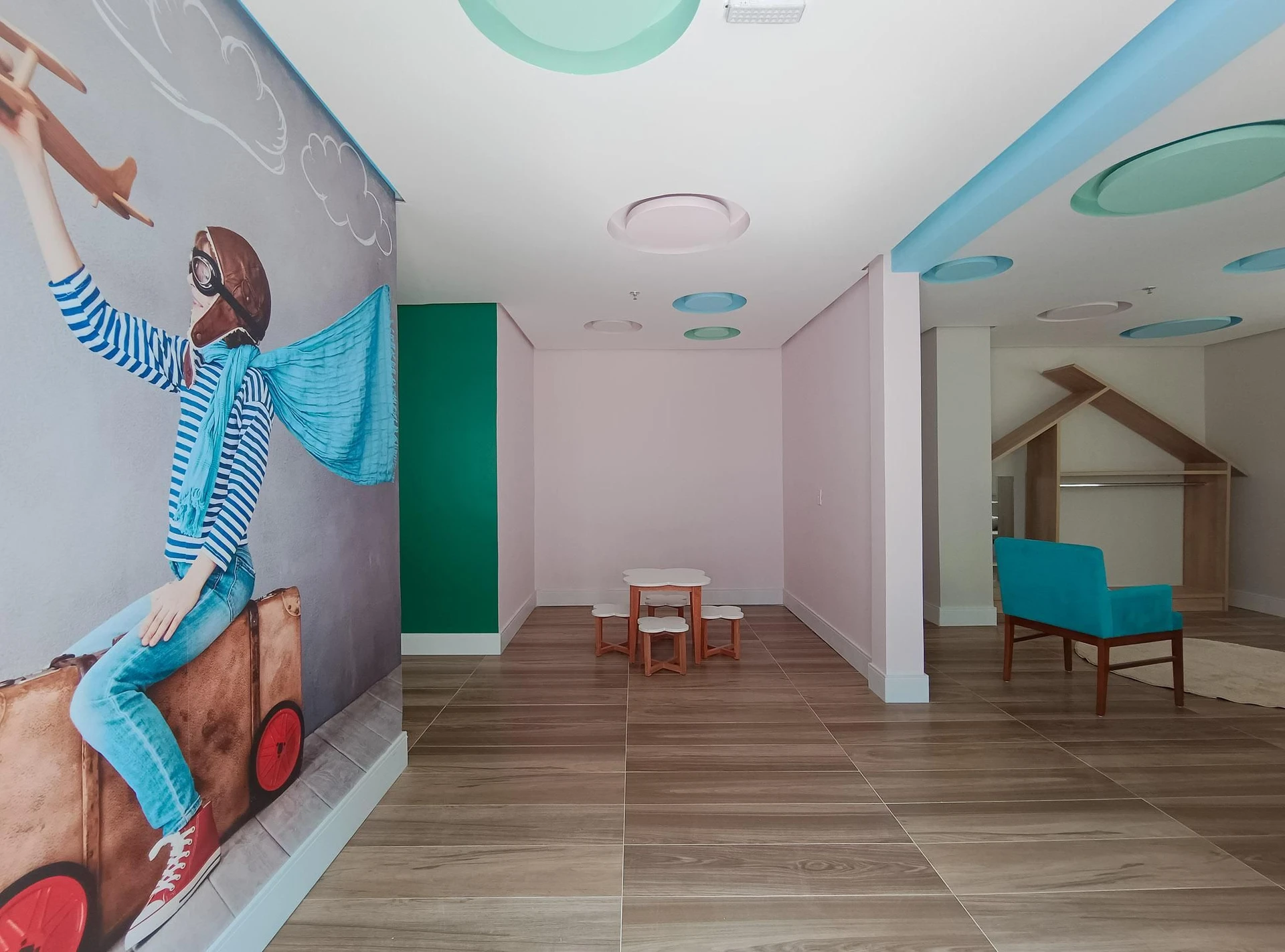 Apartamento com 3 quartos, 2 banheiros e varanda — photo 28