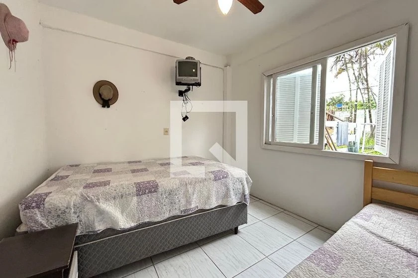 Apartamento mobiliado com 2 quartos e varanda — photo 6