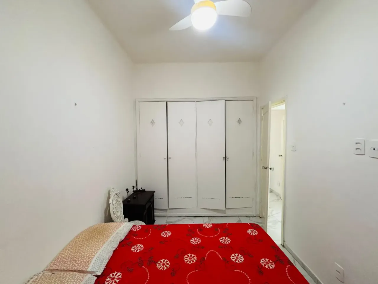 Standard apartment with 3 bedrooms and 1 bathroom — photo 13