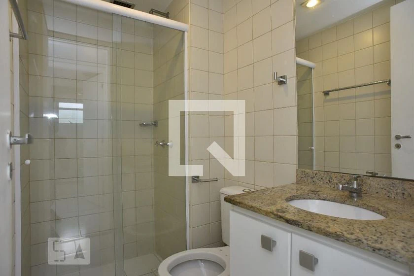 Apartamento de 2 quartos em condomínio com piscina — photo 25