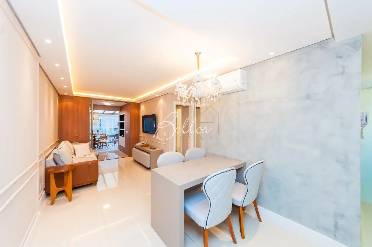 2-bedroom apartment with en-suite baths and open kitchen — photo 5