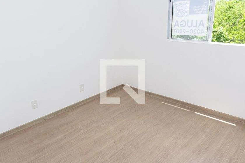 45 m² 2-bedroom apartment with balcony and 1 bath — photo 3