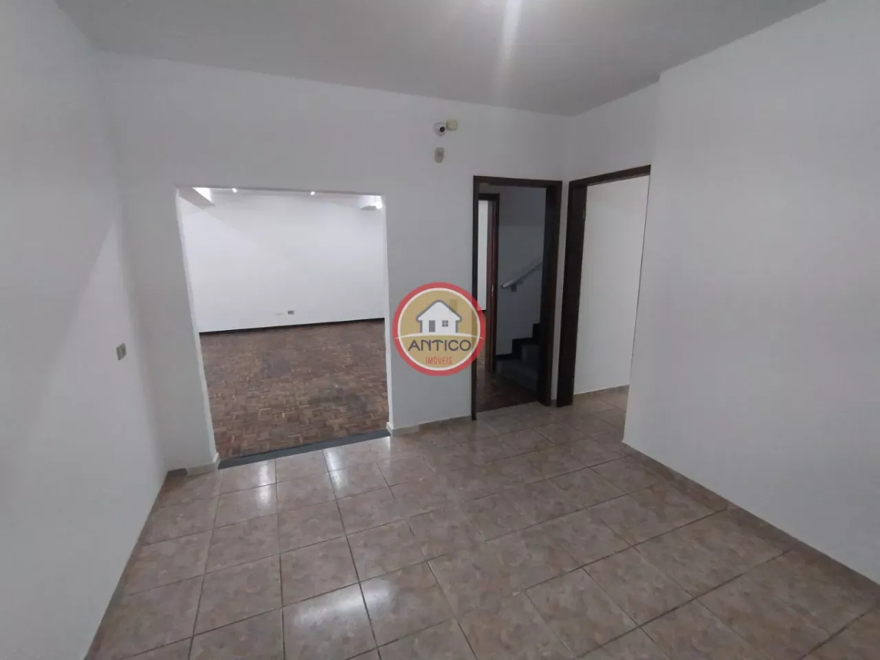 380 m² house with a separate closed kitchen and 5 bedrooms — photo 17