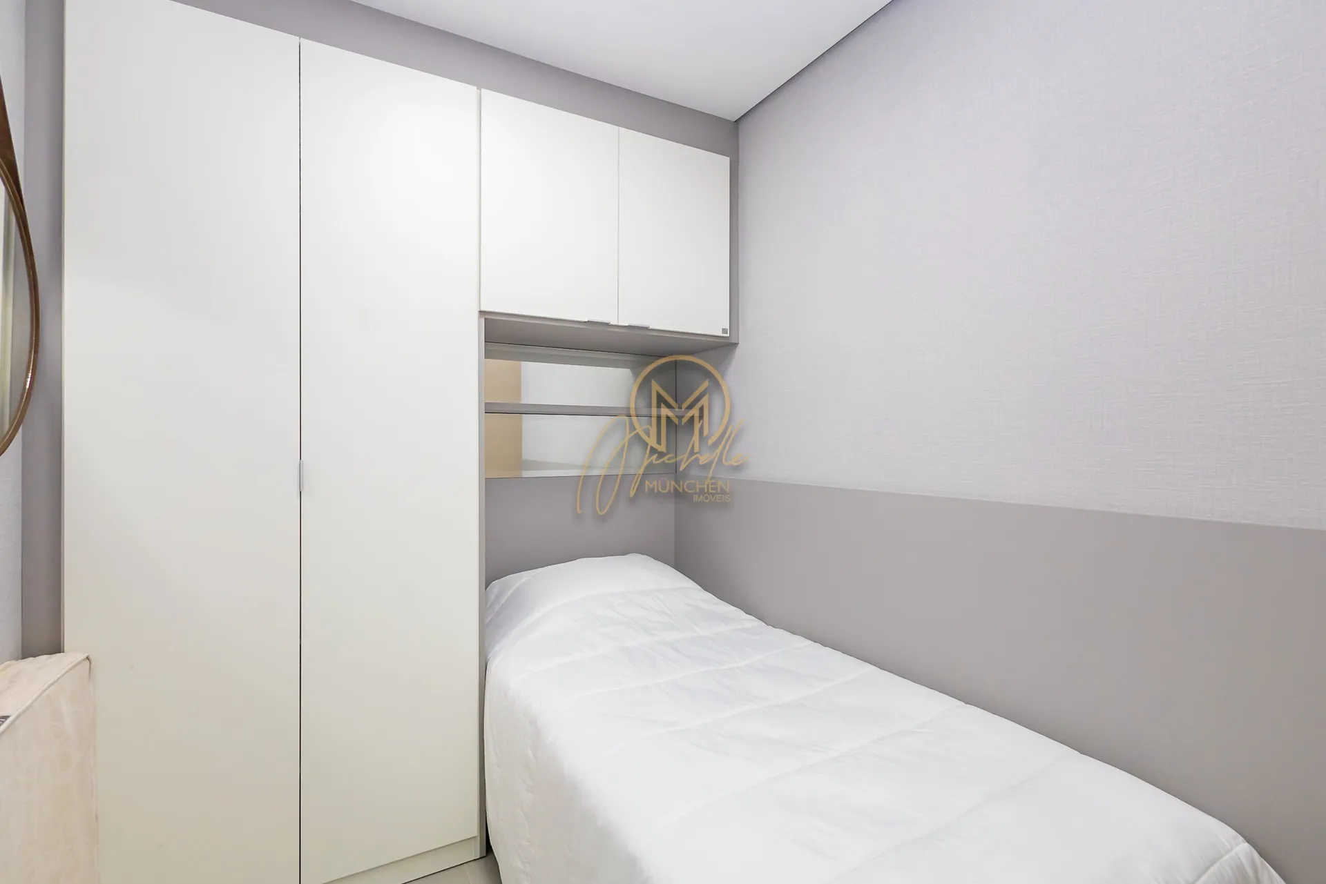 Furnished 462 m² apartment with 4 en-suite rooms — photo 93