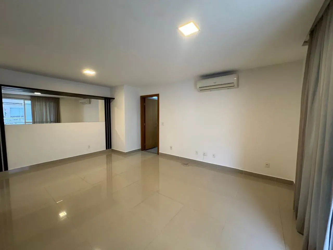 2-bedroom apartment, both with their own bathrooms, 96 m² — photo 7