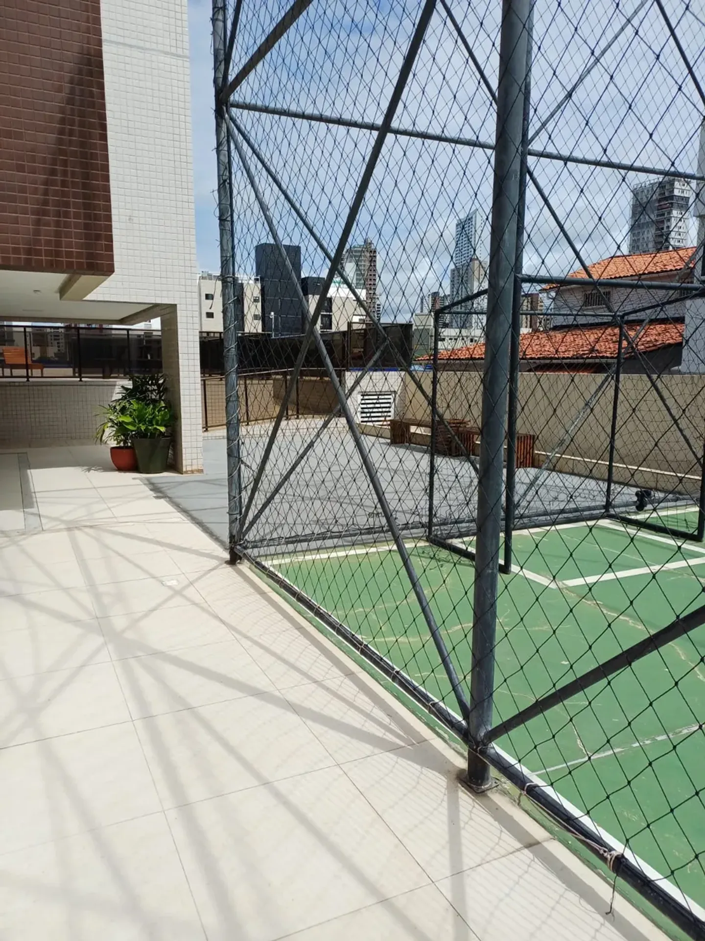 2-bedroom apartment with private BBQ and balcony — photo 16