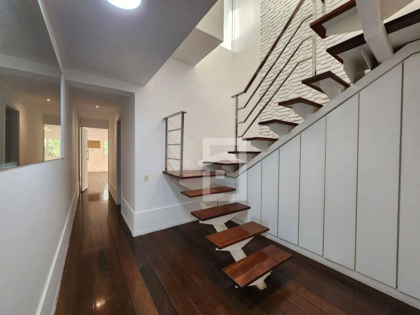 Duplex penthouse with 5 bedrooms and 5 bathrooms — photo 11