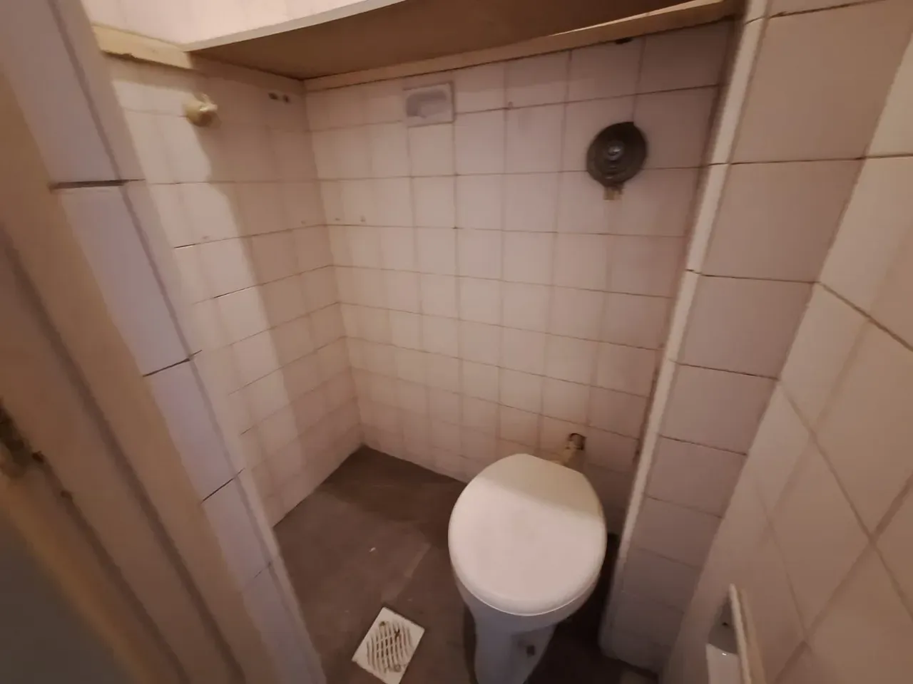 Apartment with 3 bedrooms and 3 bathrooms and separate kitchen — photo 17