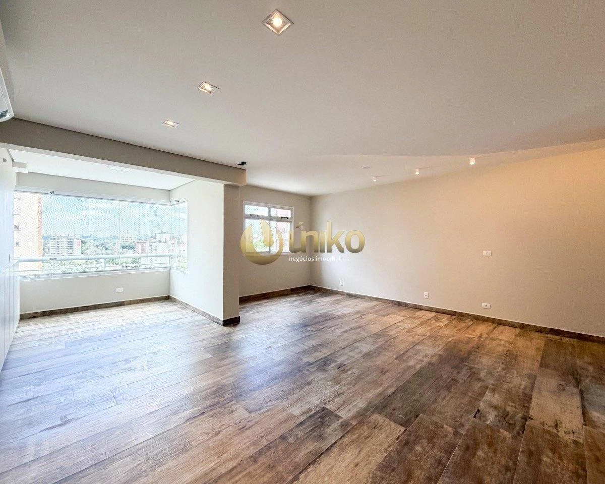 3-bedroom apartment with a washing machine in Curitiba — photo 4