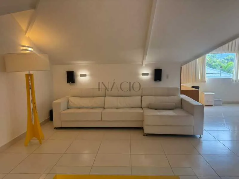 Furnished house with open-plan kitchen and 6 en-suites — photo 35