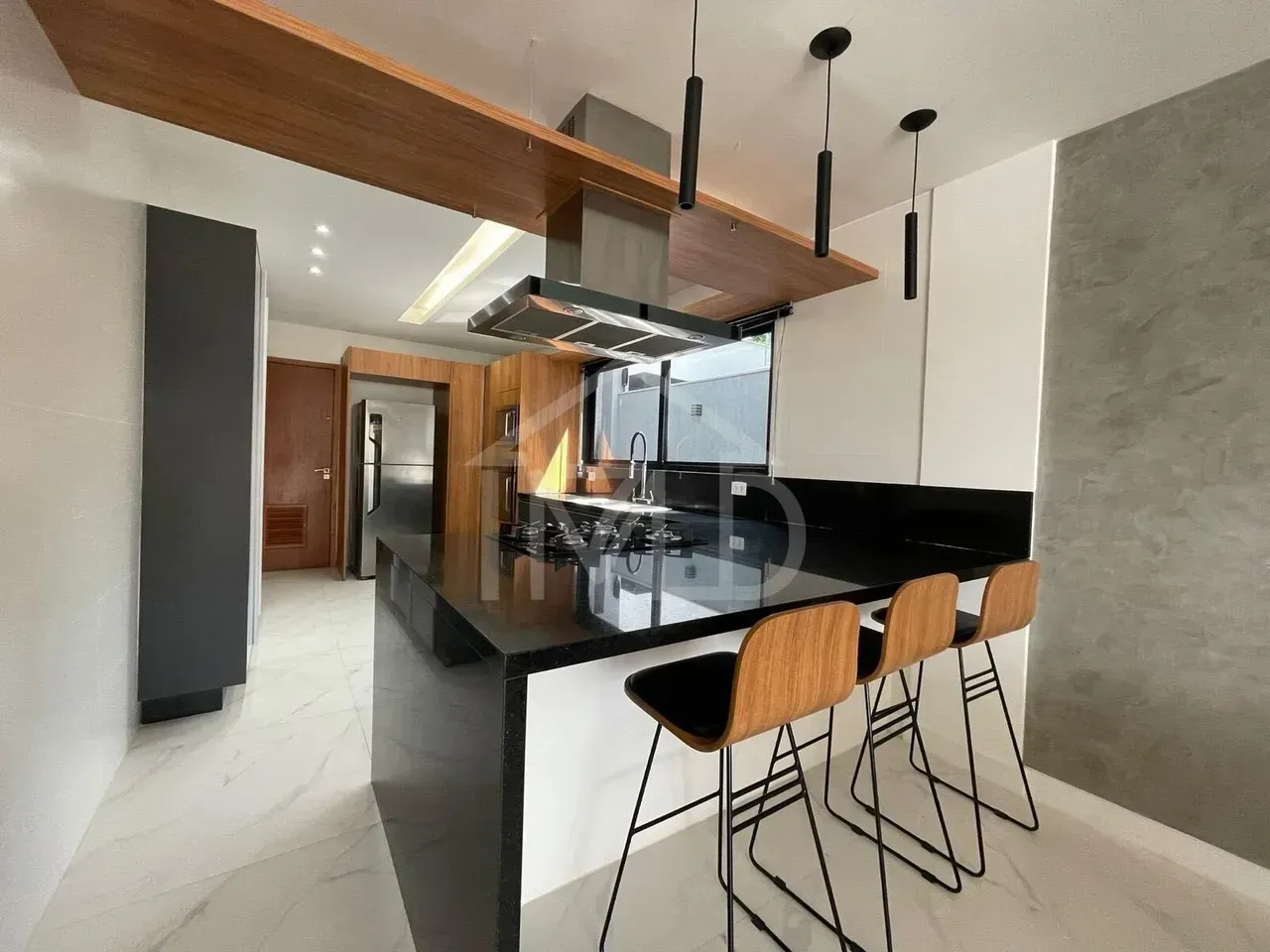 Casa com 5 suítes e cozinha integrada, com 330 m² — photo 6
