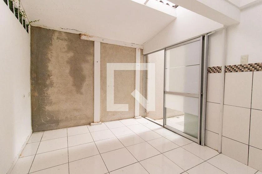 Rental house with 5 bedrooms and 290 m² — photo 34