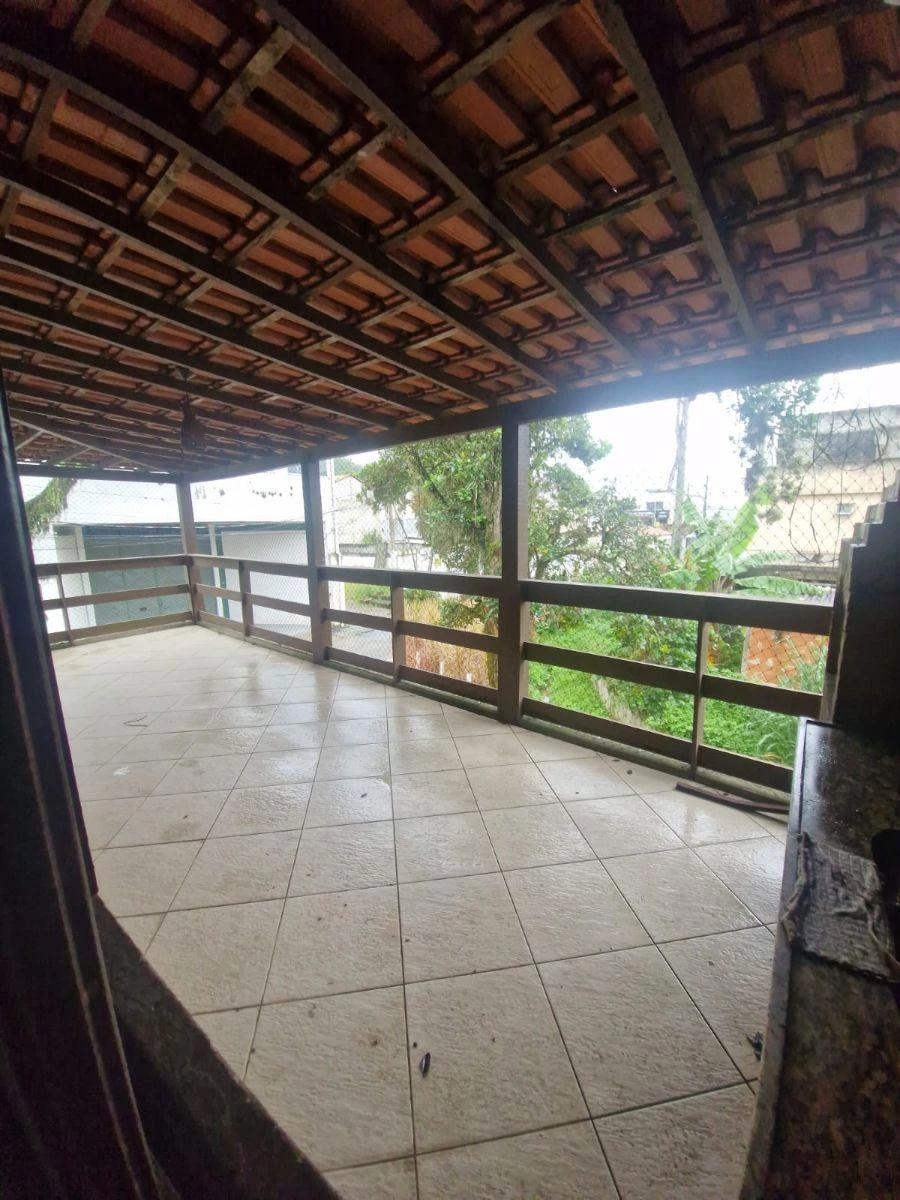 2-bedroom house with a grill on the balcony — photo 4