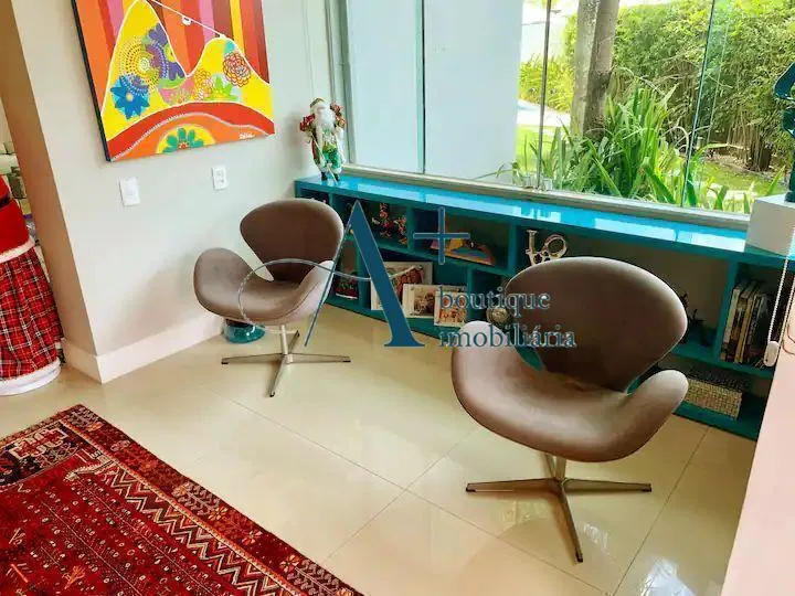 Unfurnished house with 4 bedrooms, balcony and built-in BBQ — photo 16