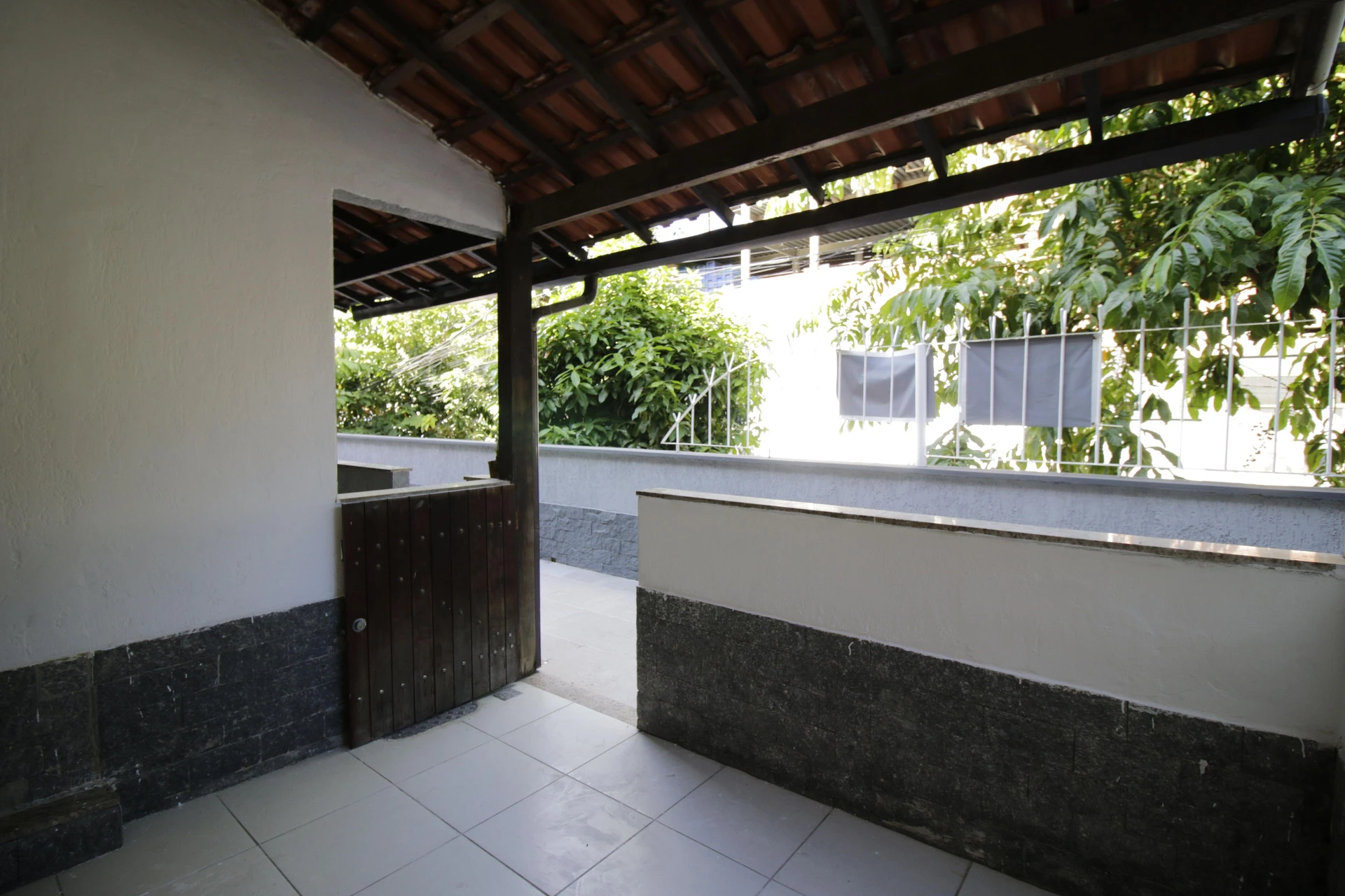 Casa sem mobília com 2 quartos e varanda — photo 10