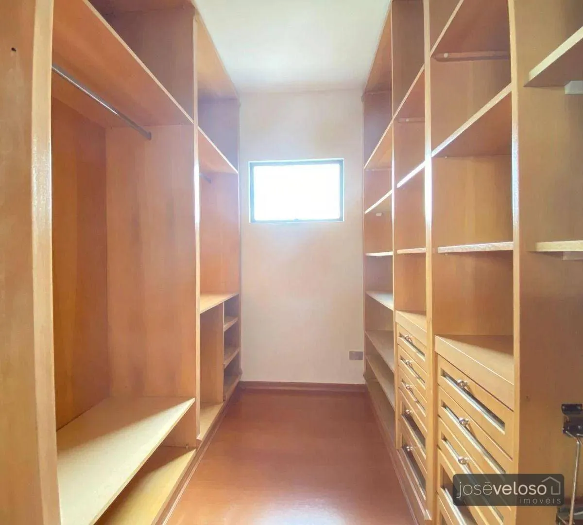 259 m² apartment with 4 bedrooms and private BBQ — photo 26