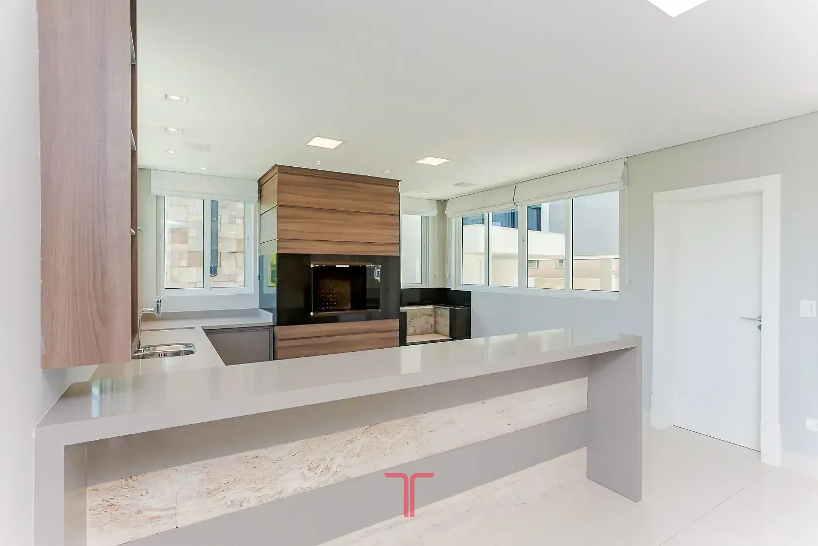 Дом 550 м² с 5 спальнями и приватным садом — photo 132
