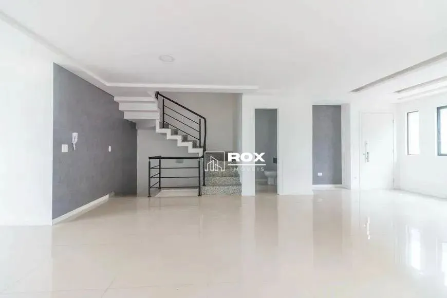 House with 4 en-suite bedrooms, 6 baths and 145 m² — photo 3