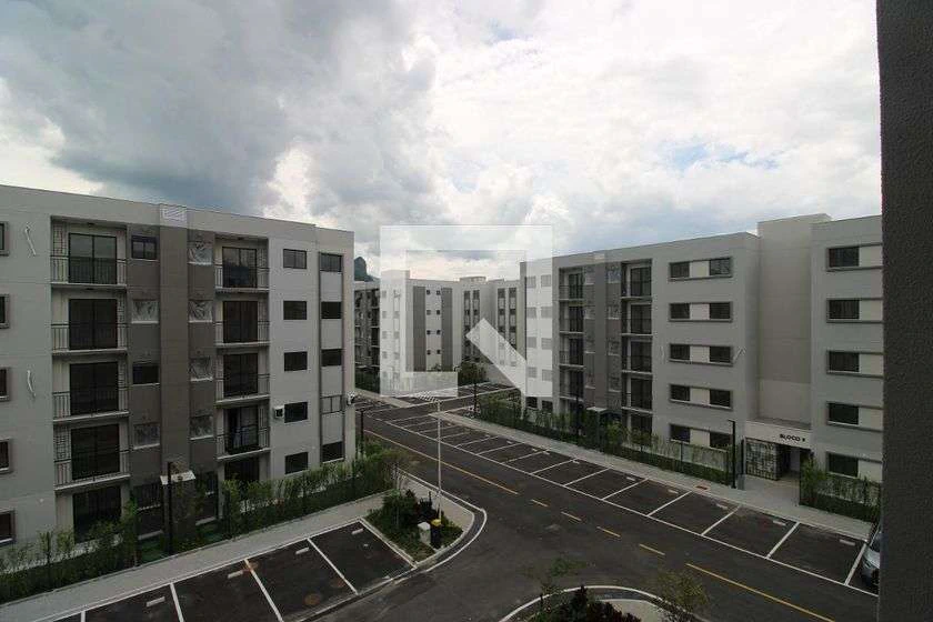 42 m² apartment with 2 bedrooms and 1 parking space — photo 2
