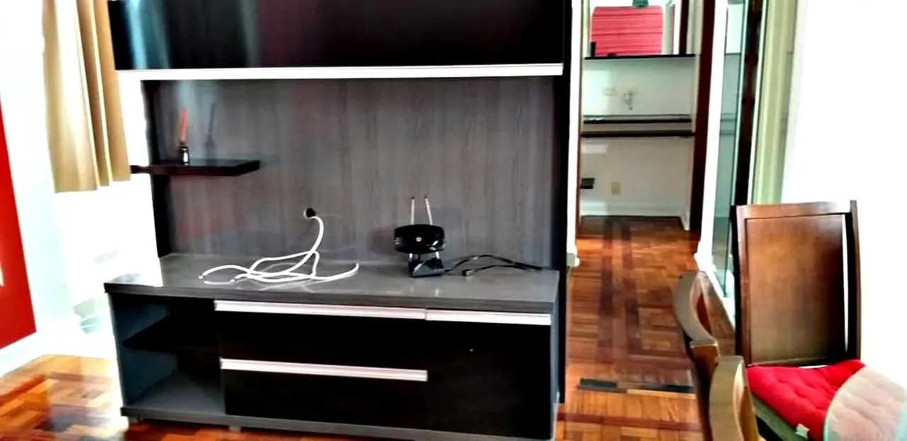 Apartment with glass balcony and 1 bedroom, no parking — photo 14