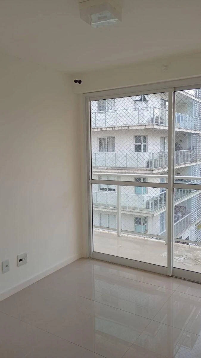 Apartamento de 3 dormitórios com varanda e 1 vaga — photo 8