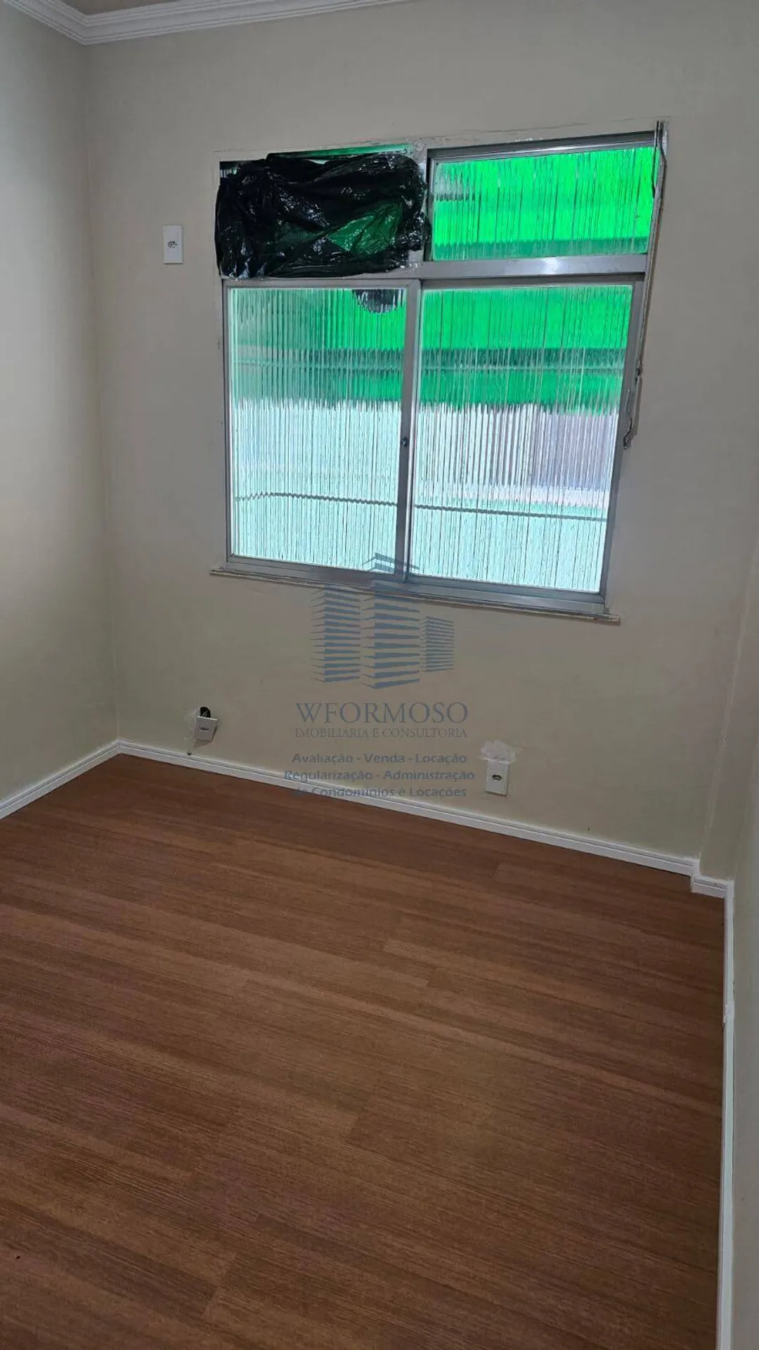 Apartment on the 2nd floor with wood or laminate floors — photo 4