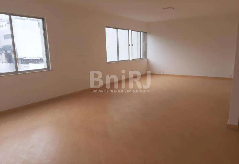 Rental apartment with 131 m² and 3 bedrooms — photo 18