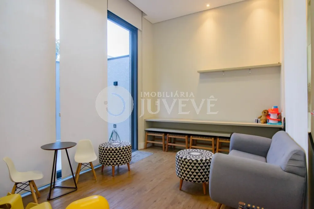 Furnished apartment, 104 m², with a glass-enclosed balcony — photo 48
