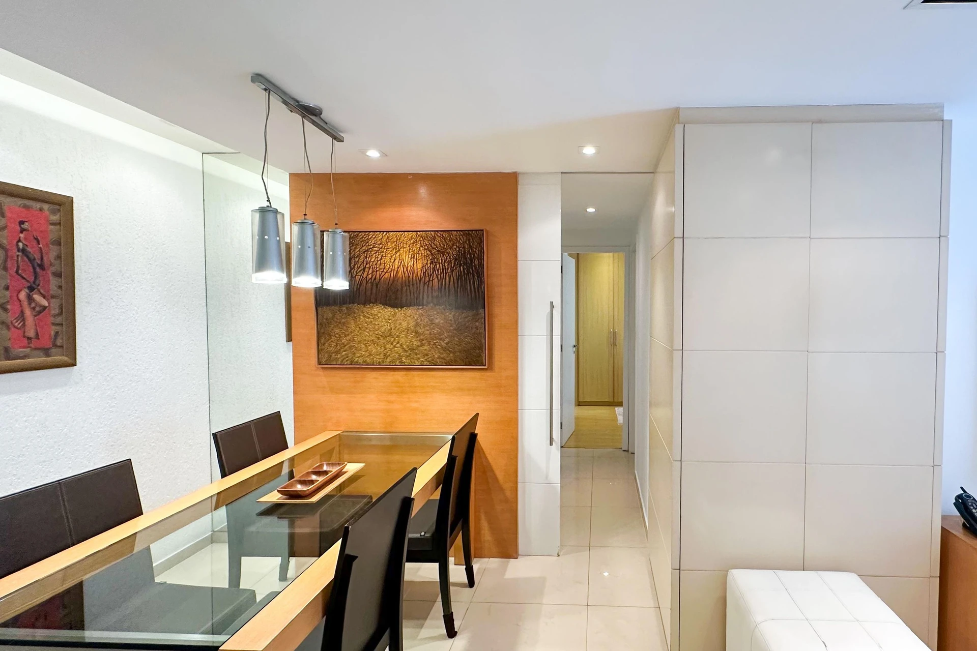 Furnished apartment with 2 bedrooms and built-in wardrobes — photo 32