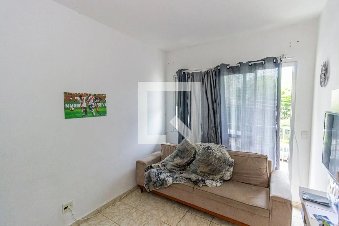 Furnished apartment with 2 bedrooms and a balcony — photo 7