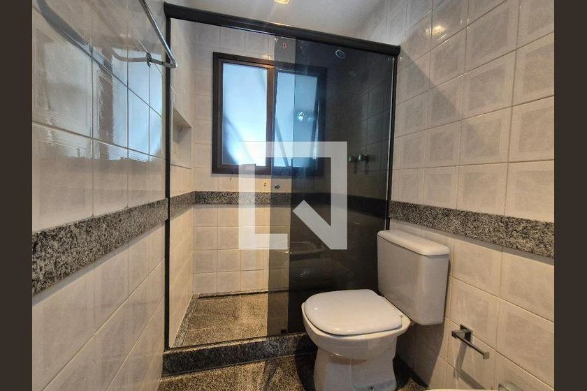 Rental apartment with 3 bedrooms and 208 m² — photo 45