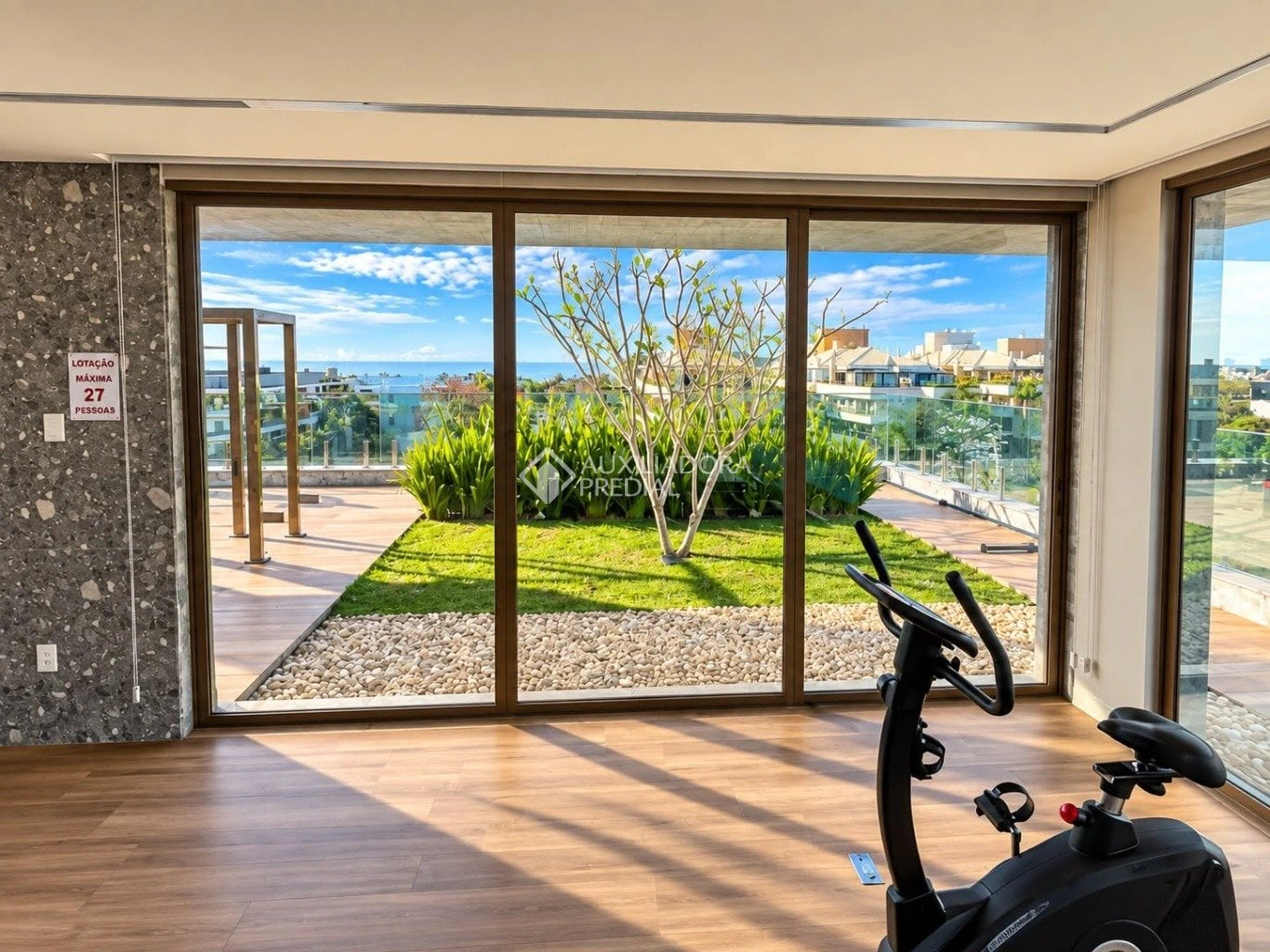 Departamento de 96 m² con piscina privada y vista al agua — photo 19