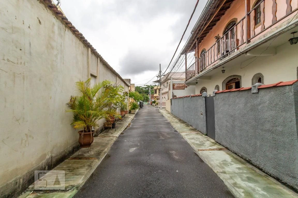 4-bedroom house with a jacuzzi in Rio de Janeiro — photo 77