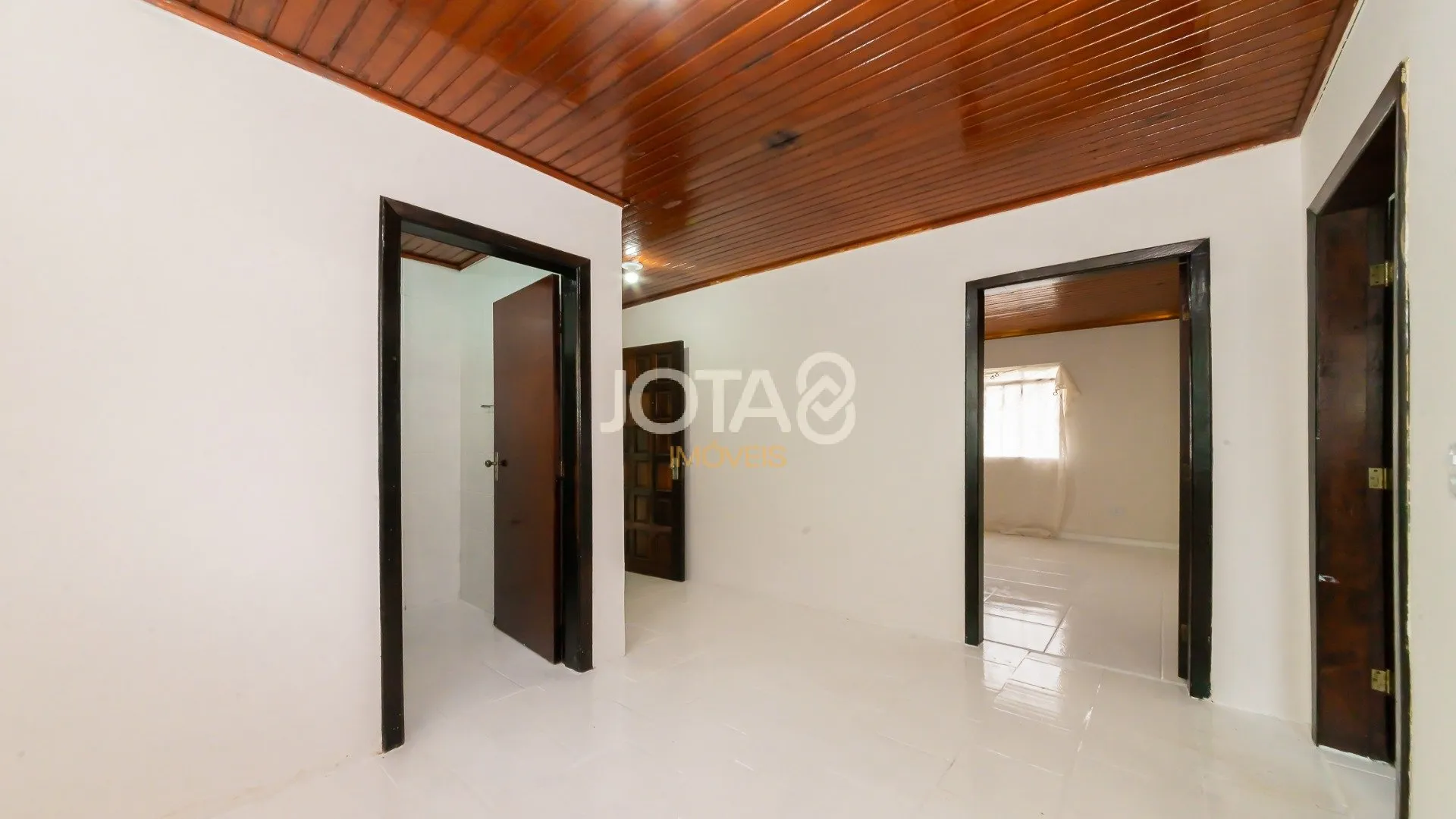 House, 160 m², with a grill on the balcony — photo 35