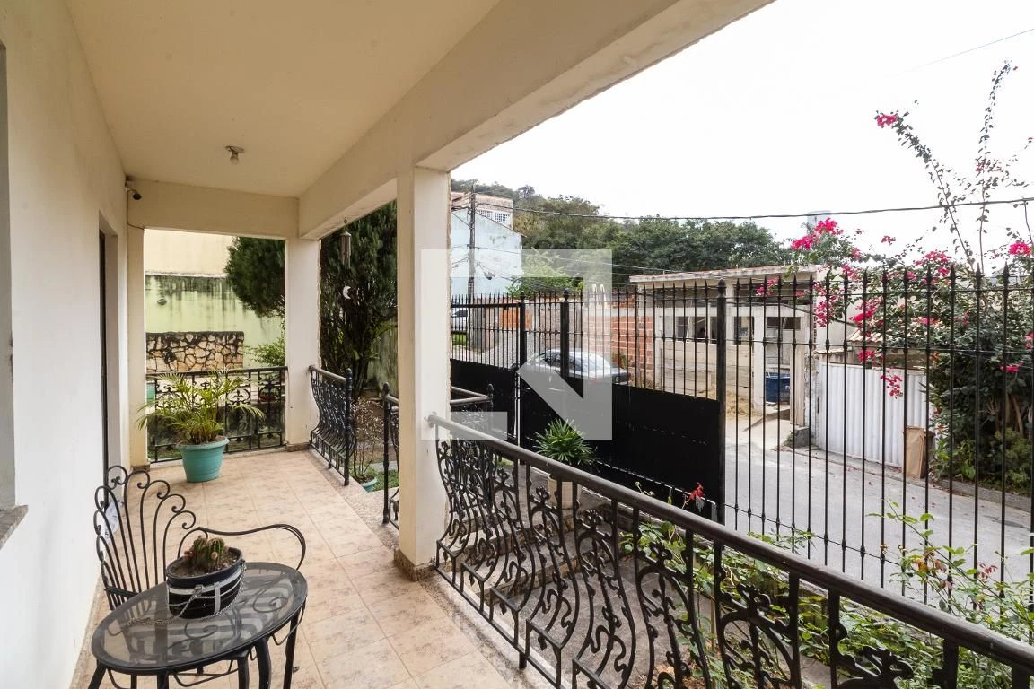Casa de 2 andares com 238 m², 3 quartos e jardim — photo 6